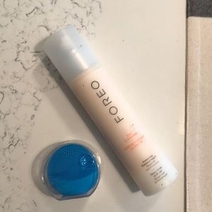Foreo Luna Play and Foreo Day Cleanser